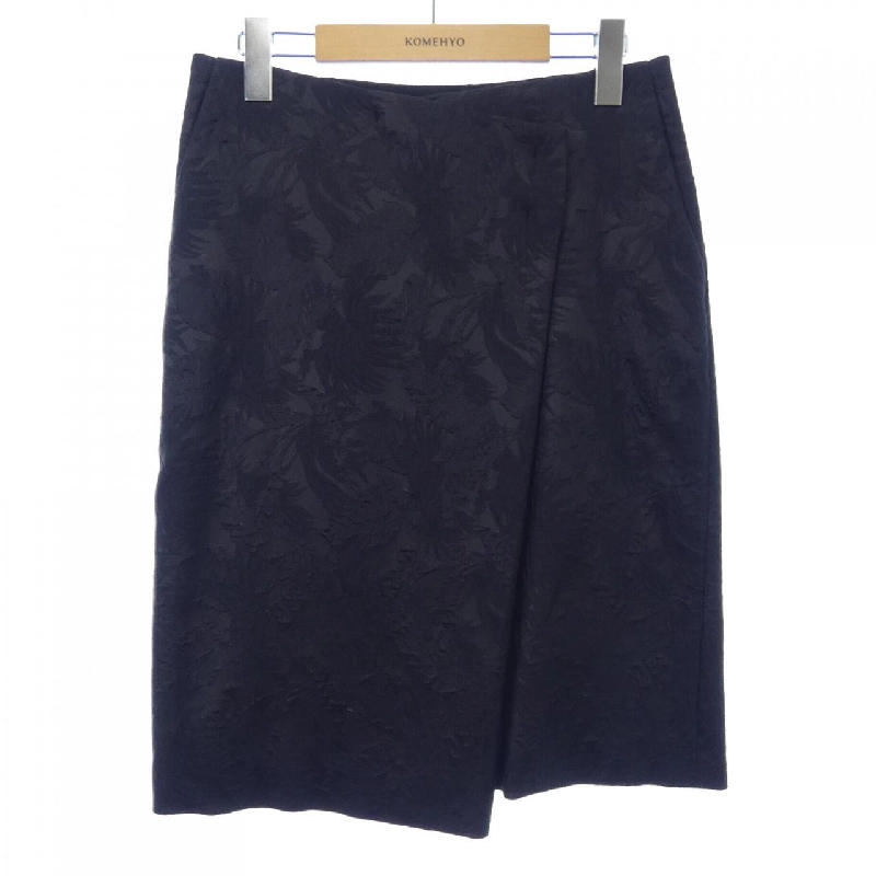 Chân váy BOSS - Hàng hiệu Authentic 821113