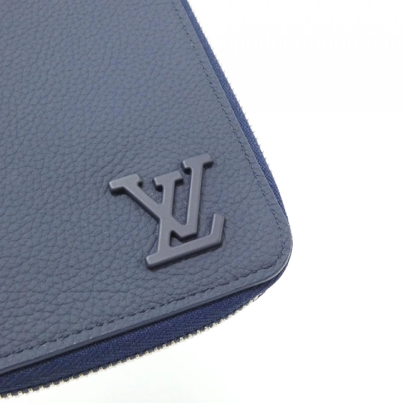 Ví đứng LV Aerogram Zippy của Louis Vuitton M81767 622121