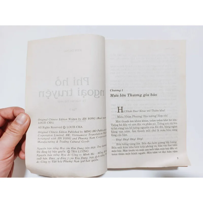 Phi Hồ Ngoại Truyện - Kim Dung 715384