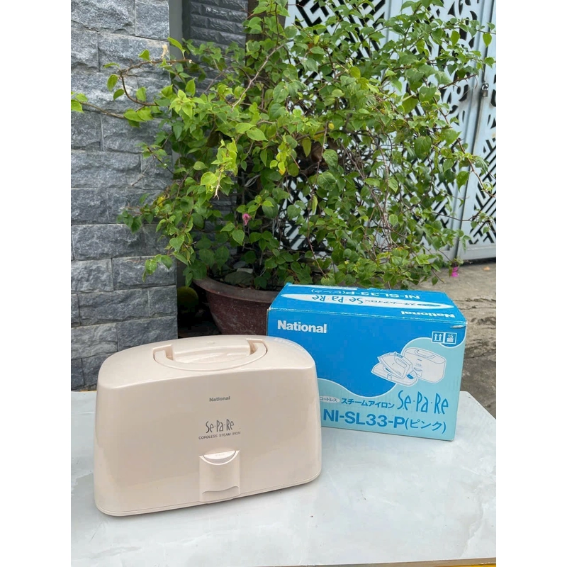 Bàn ủi hơi nước National không dây 504016