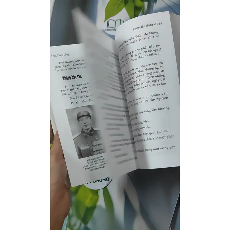 Ký Ức Tàu Không Số - Mã Thiện Đồng 928624