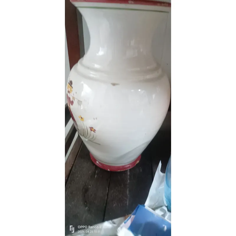 Bình gốm hình hai vợ chồng  1029313