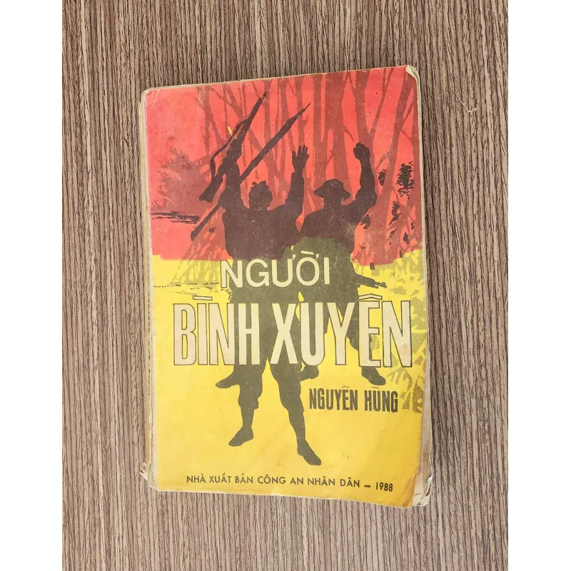 Tiểu thuyết NGƯỜI BÌNH XUYÊN - 403 trang (Tác giả: Nguyên Hùng) 761564