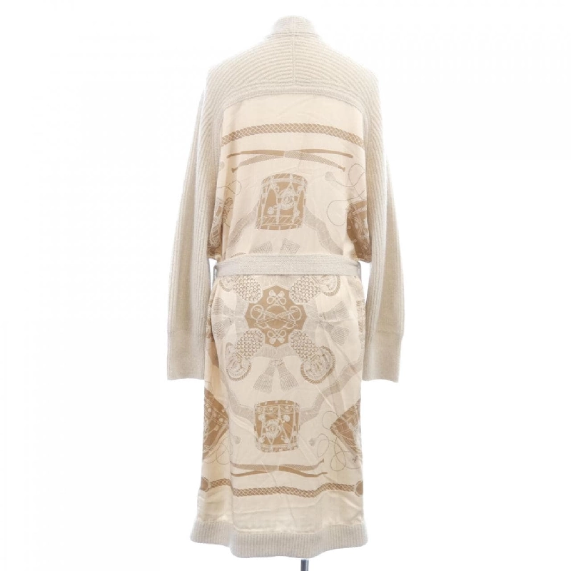 HERMES LES TAMBOURS FINESSE 3H2840D1 Áo khoác dài 634345