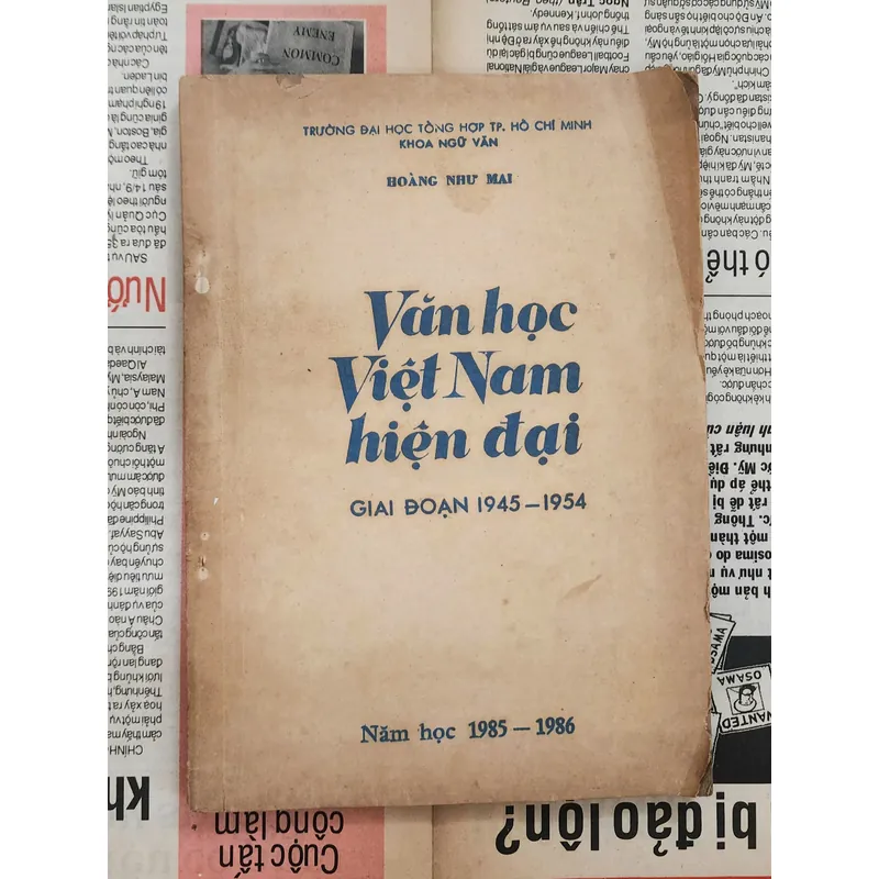Văn Học Việt Nam hiện đại (1945-1954) - Giáo sư/nhà giáo nhân dân Hoàng Như Mai 726796