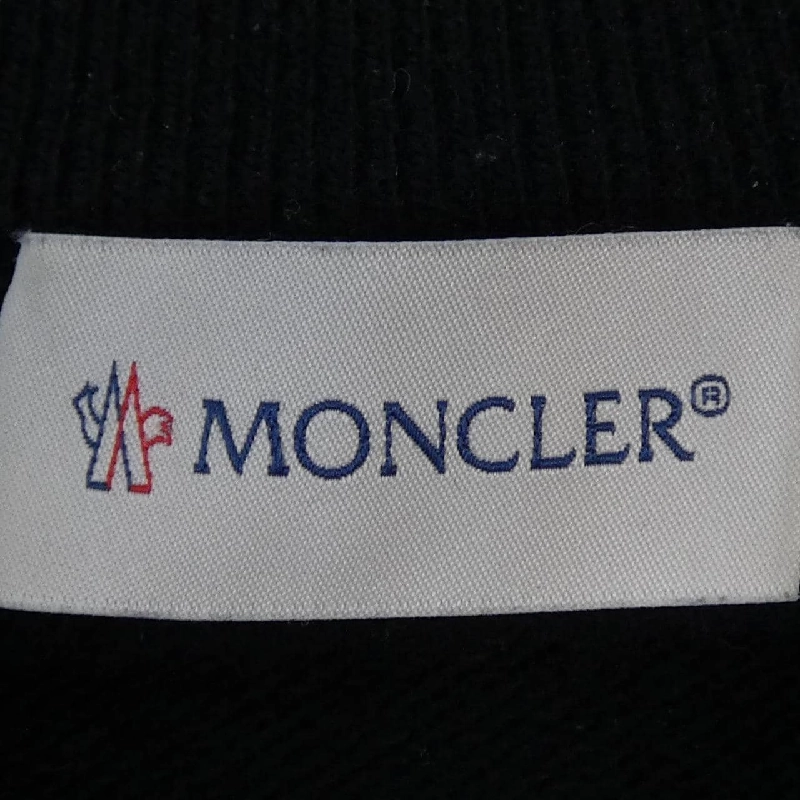 Moncler MONCLER 20919B00004 Áo khoác lông - Hàng hiệu Chính hãng 889502