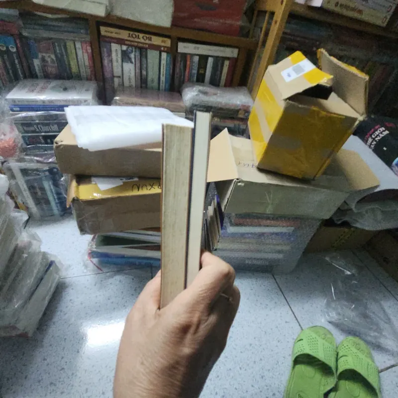 Combo 2 cuốn Quân Vương và Gieo mầm trên sa mạc 975404