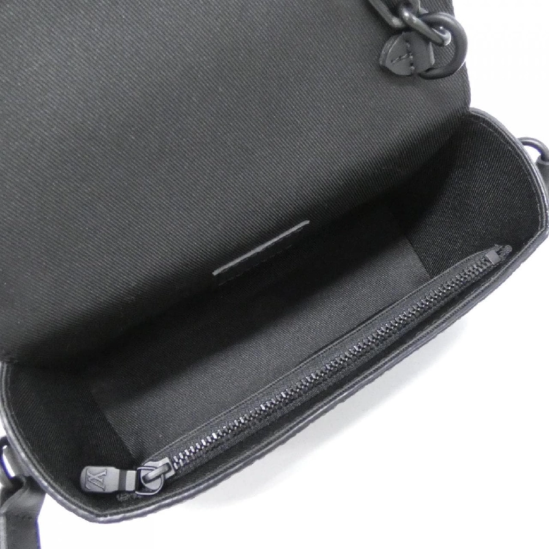 Túi xách đeo vai Louis Vuitton Trillon Monogram Steamer Wearable Wallet M81746 - Hàng hiệu Chính hãng 803020