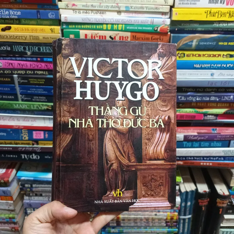 Thằng Gù Nhà Thờ Đức Bà - Victor Huygo 731327
