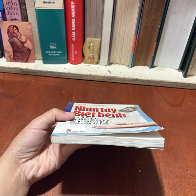 Nhìn Tay Biết Bệnh: Bí Quyết Chẩn Đoán Khí Sắc Hình Của  Bàn Tay -Phạm Viết Dự, Thái Nhiên 786804