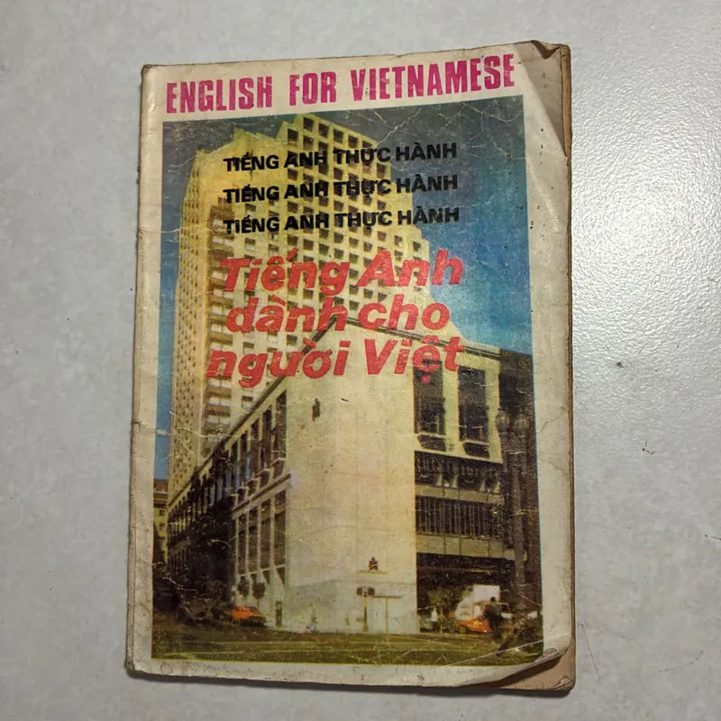 Tiếng Anh dành cho người Việt (2 cuốn) 722297