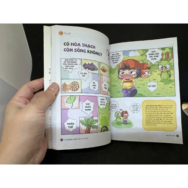 [Phiên Chợ Sách Cũ] Quiz! Khoa Học Kì Thú: Khám Phá Trái Đất, 2022 - Linh Ha, Jong Joon & Tran So H1809 SBM 925290