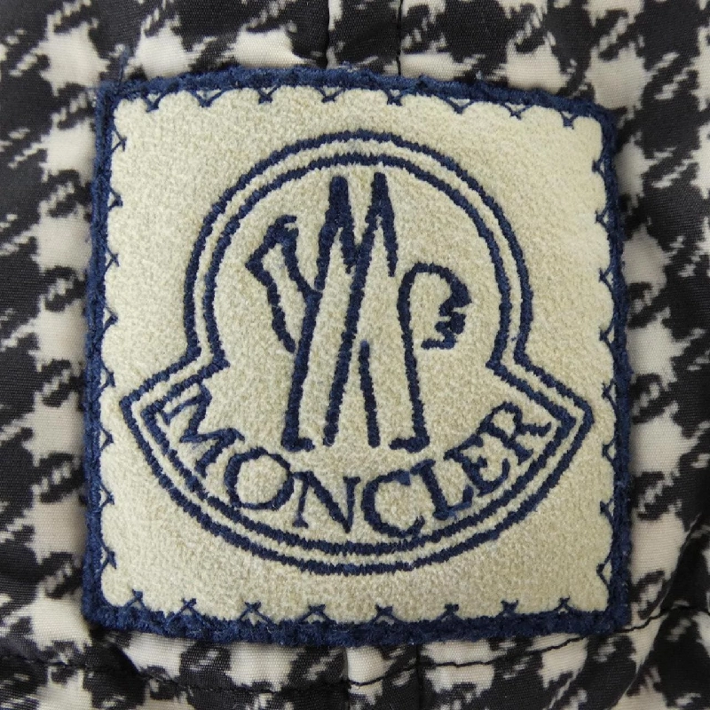 Áo khoác lông vũ MONCLER GAMMEBLEU - Hàng hiệu Authentic 894174