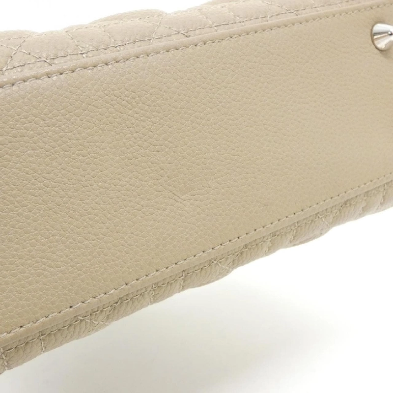 Túi xách nhỏ Lady Dior của Christian Dior 619346