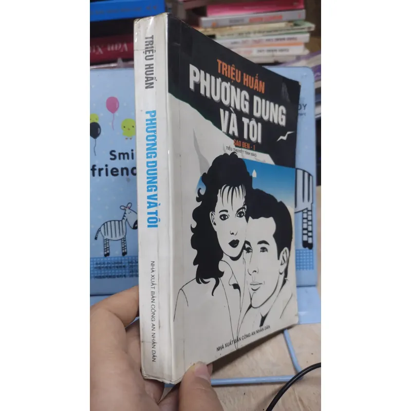 Sách: Phương Dung và tôi - TG: Triệu Huấn (A2) 1036675