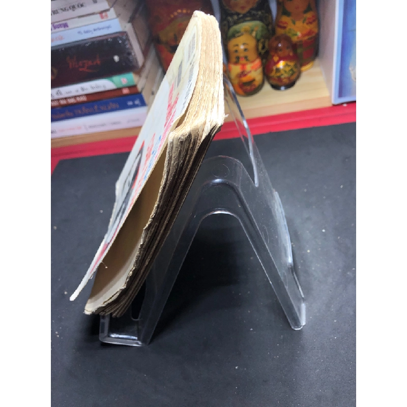Những người ở khác cung đường mới 50% ố nặng bẩn ẩm cong gáy có dấu mộc và viết nhẹ trang đầu 1995 Hoàng Minh Tường HPB0906 SÁCH VĂN HỌC 459117