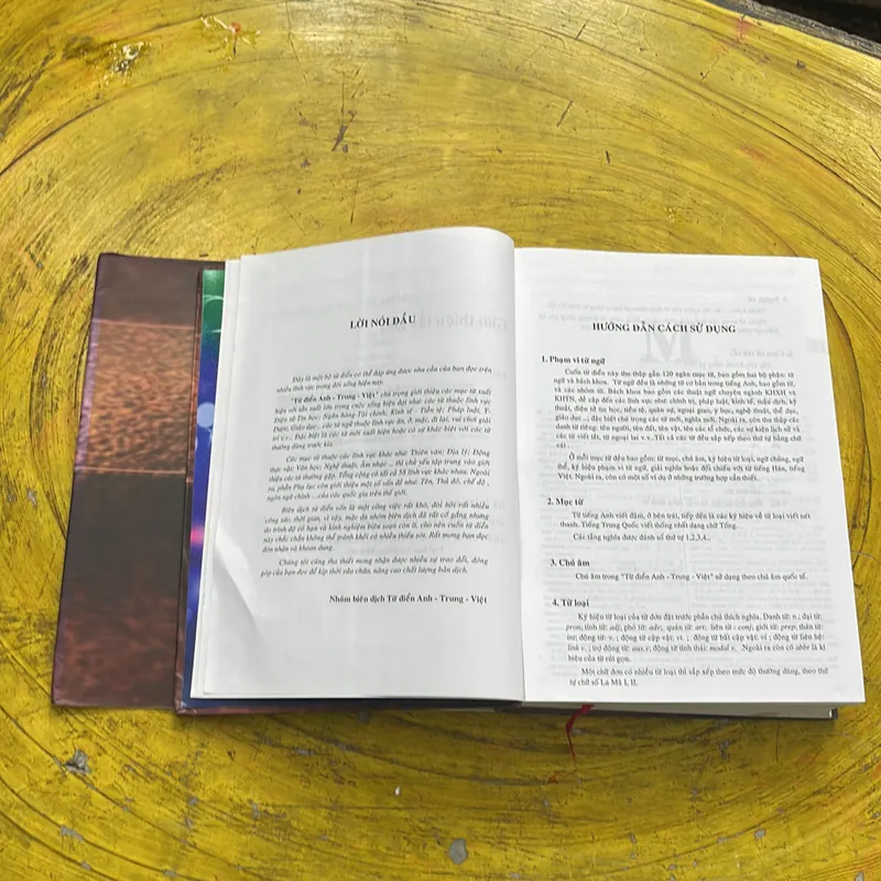 TỪ ĐIỂN ANH - TRUNG - VIỆT - HIỆN ĐẠI VÀ THỰC HÀNH (HAI TẬP) - GS. CAO LĂNG CHỦ BIÊN 603295