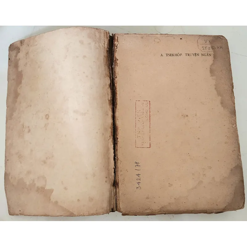 Truyện ngắn chọn lọc của nhà văn Anton Chekhov, dịch giả: Cao Xuân Hạo & Phan Hồng Giang 705201