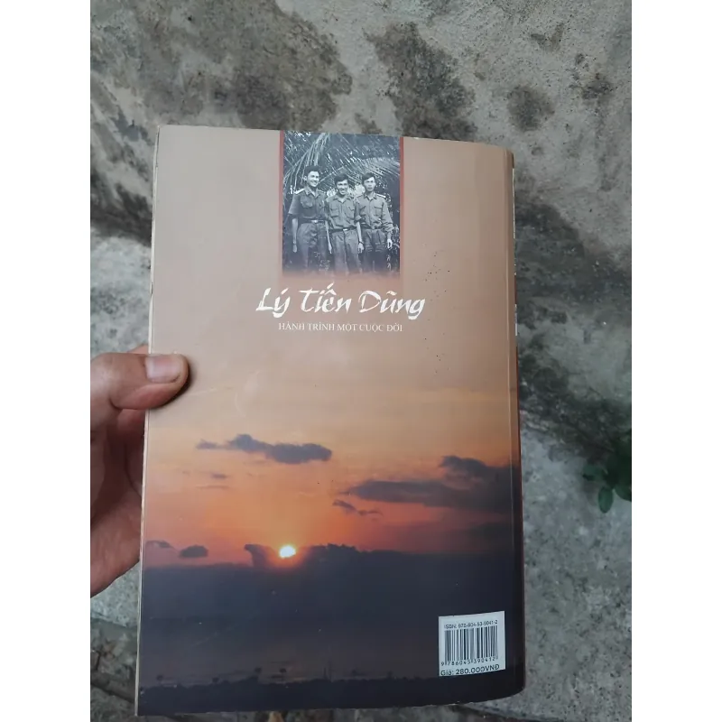 Lý Tiến Dũng hành trình một cuộc đời 1022955
