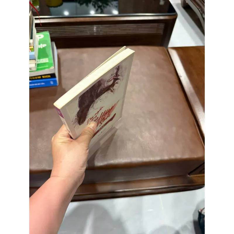 Đời Ngắn Đừng Khóc, Hãy Tô Son – Gari | Tản Văn Truyền Cảm Hứng Cho Phụ Nữ Hiện Đại- K5 1034919