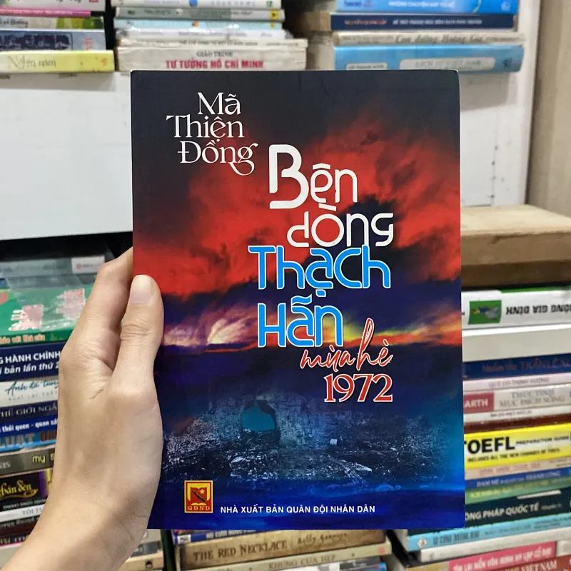 Bên Dòng Thạch Hãn Mua Hè 1972♟️ 783834