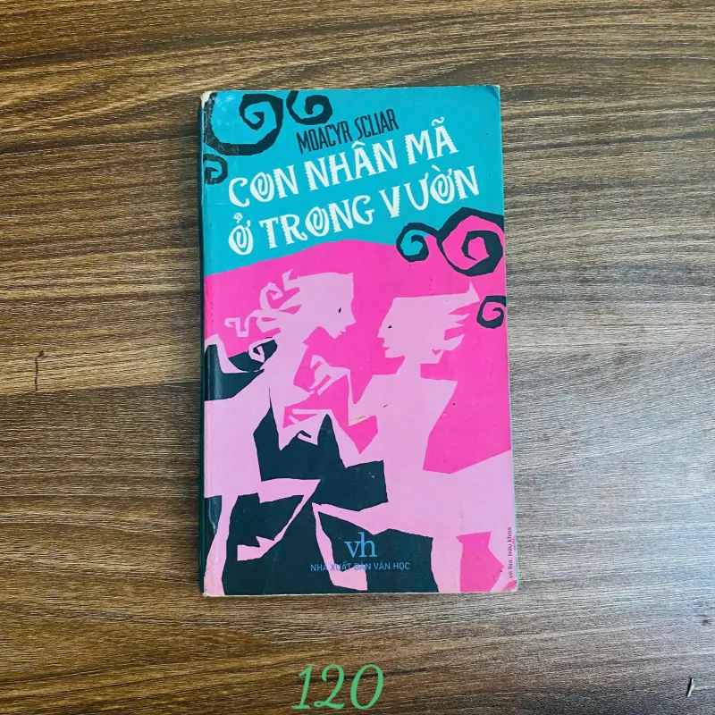 Con Nhân mã ở trong vườn - Moacyr Scliar#HATRA 756510