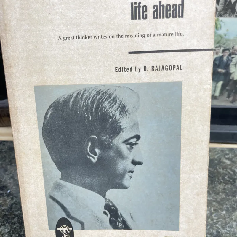 Life ahead J. Krishnamurti 752563