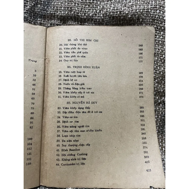 Nhi khoa 2- Đại  học y dược tp.hcm ; hơn 400 trang khổ lớn  1010011