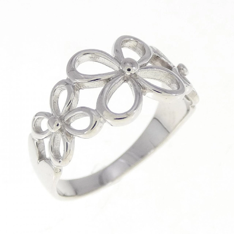 Nhẫn hoa K18WG 671089