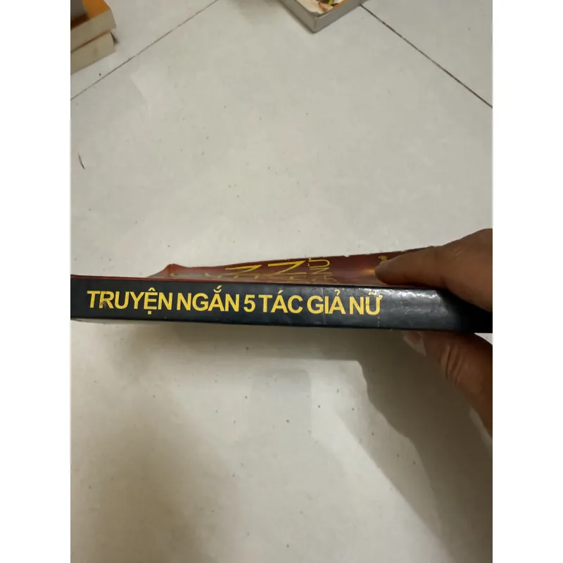Truyện ngắn 5 tác giả nữ  593533