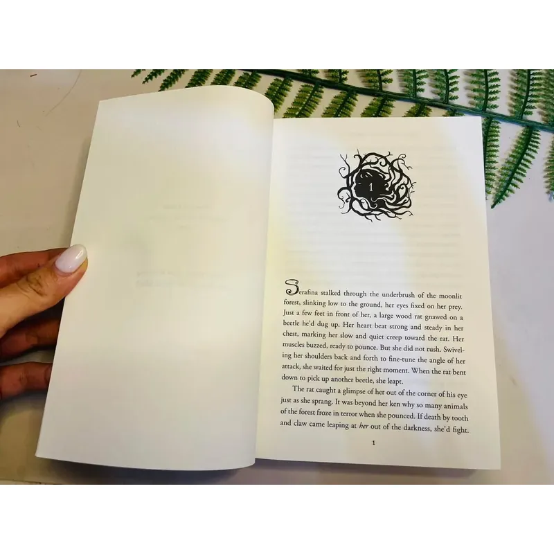 [Sách tiếng Anh 2hand] Like new 90% - 📚 Serafina and the Twisted Staff - Robert Beatty 715188