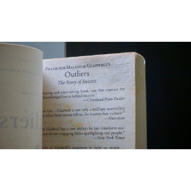Outliers: The Story Of Success  12643