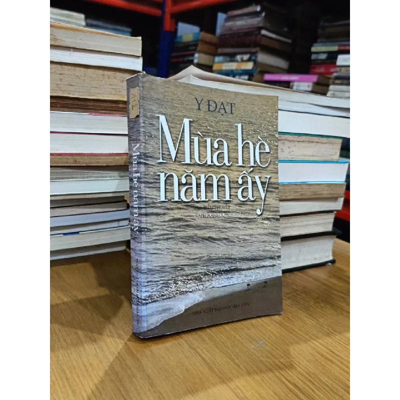 Mùa hè năm ấy - Y Đạt (Hoàng Hà dịch) 577774