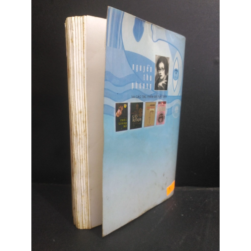 Ngồi tựa mạn thuyền mới 90% bẩn bìa, ố nhẹ 2003 HCM0412 Nguyễn Thu Phương VĂN HỌC 918119