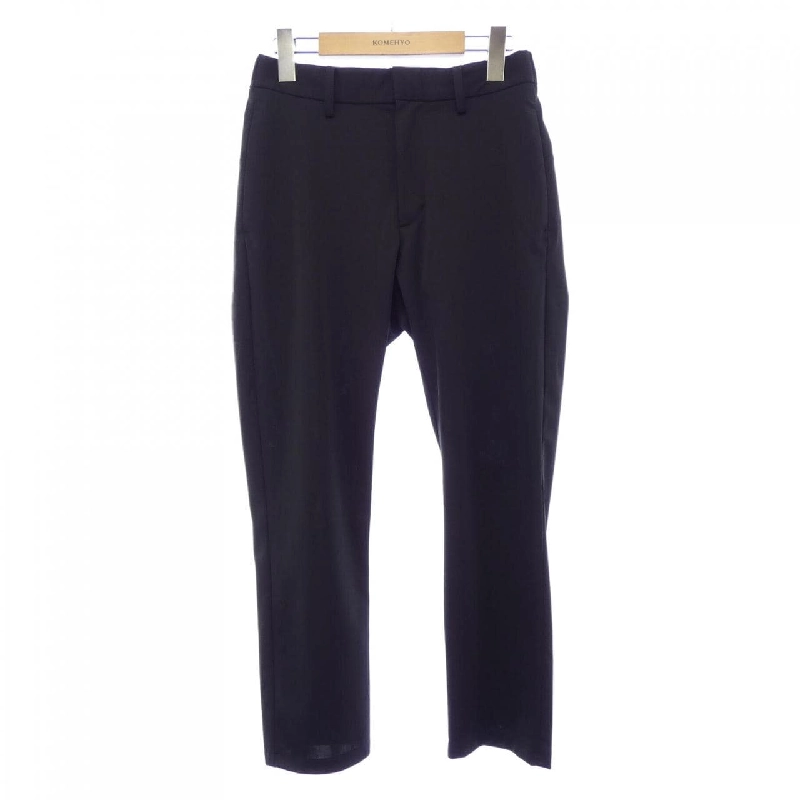 Quần ATTACHMENT - Hàng hiệu Authentic 890743