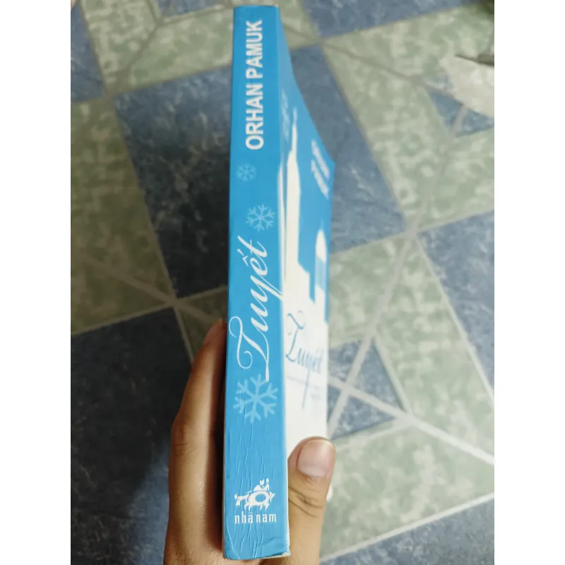 Tuyết - Orhan Pamuk 567948