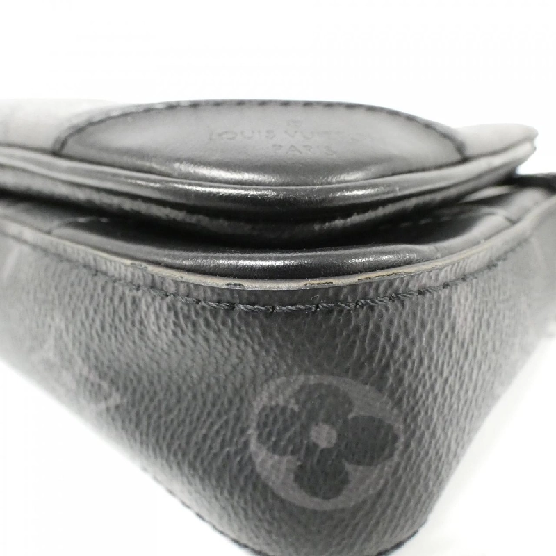 Túi đeo chéo Louis Vuitton Monogram Eclipse Reverse Trio M69443 613565