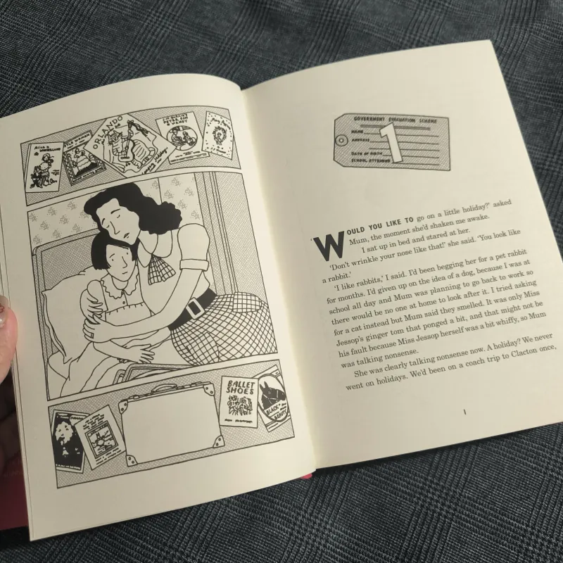 (Hard cover) Wave Me Goodbye - Jacqueline Wilson  777864