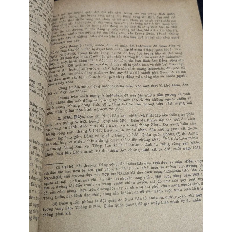 Lịch sử thế giới hiện đại 1945-1975 - nhiều tác giả 727101