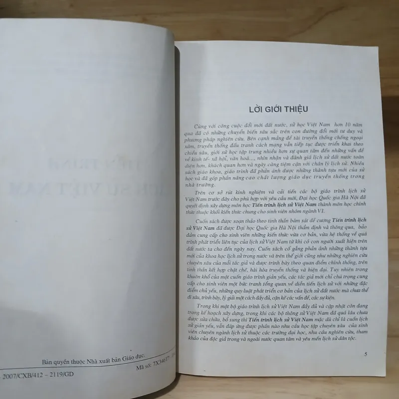 Tiến Trình Lịch Sử Việt Nam - Nguyễn Quang Ngọc chủ biên 714502