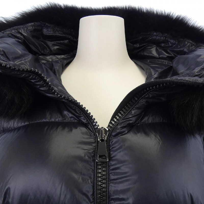 MONCLER SERIFUR Áo khoác lông - Hàng hiệu Authentic 809940