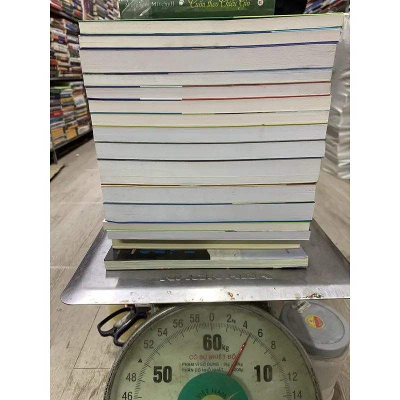 Combo 5kg sách decor. Sách đẹp như mới.  717750