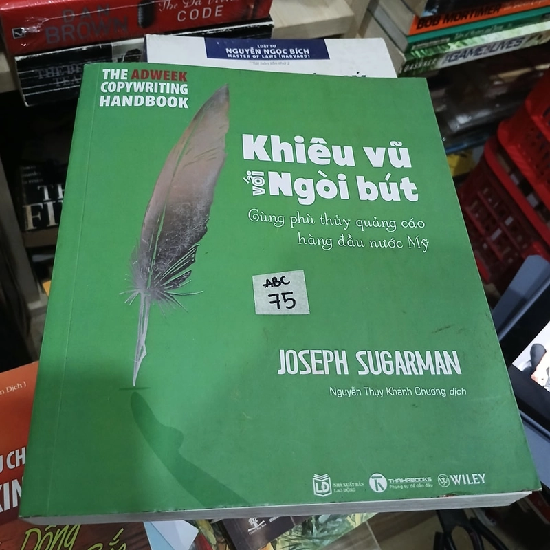 Khiêu vũ với ngòi bút - Joseph Sugarman 316477