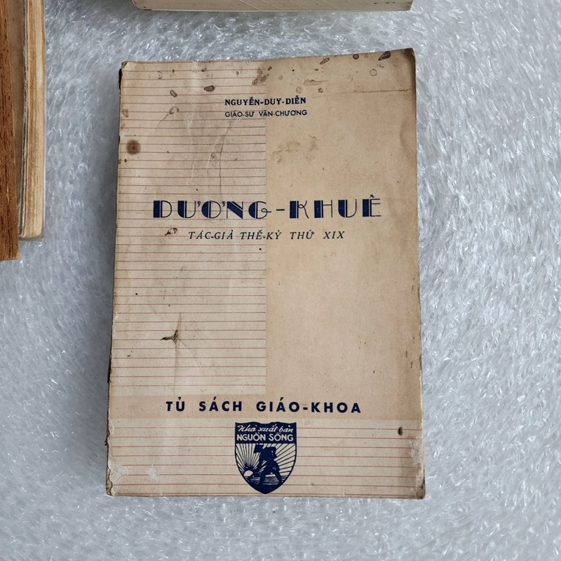 Dương Khuê tác giả thế kỷ thứ XIX | Nguyễn Duy Diễn | 1956 448711