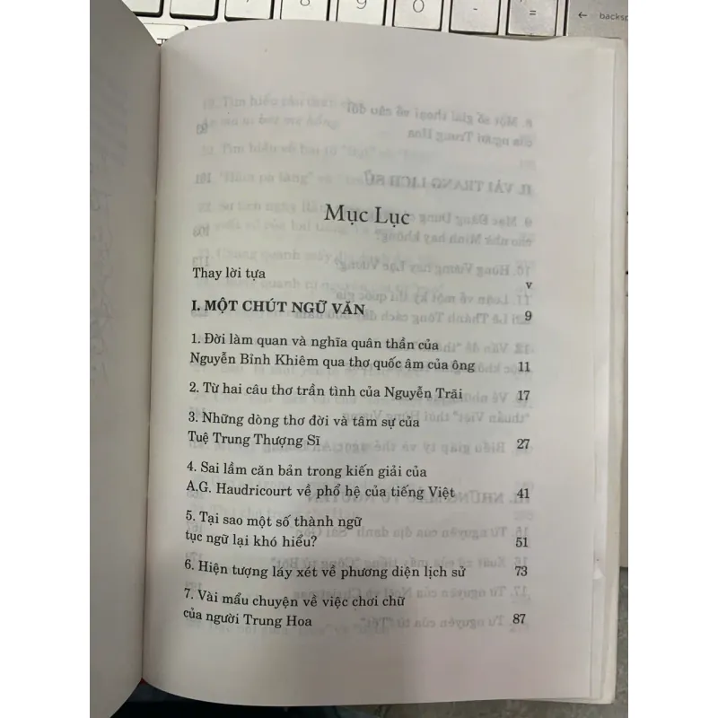 NHỮNG TIẾNG TRỐNG QUA CỬA CÁC NHÀ SẤM - HUỆ THIÊN 712533