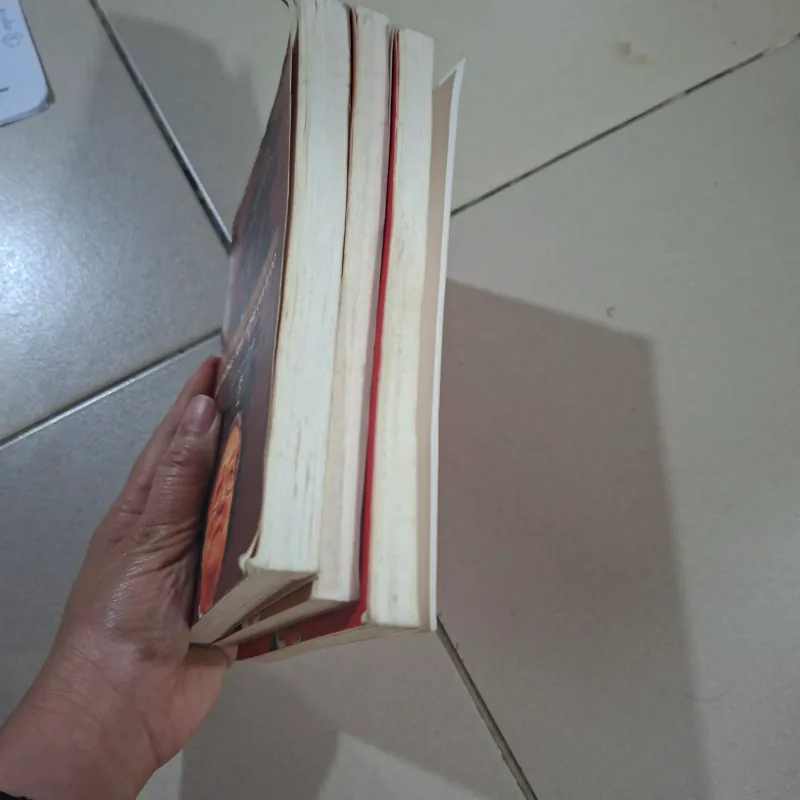 Kim dung giữa đời tôi 1002647