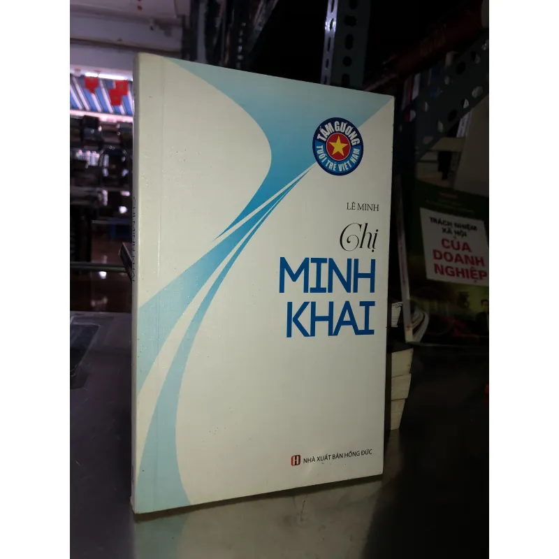 Chị Minh Khai - Lê Minh 761606