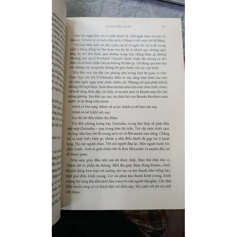 GÃ NGHIỆN GIÀY - TRẦN LÊ 739213