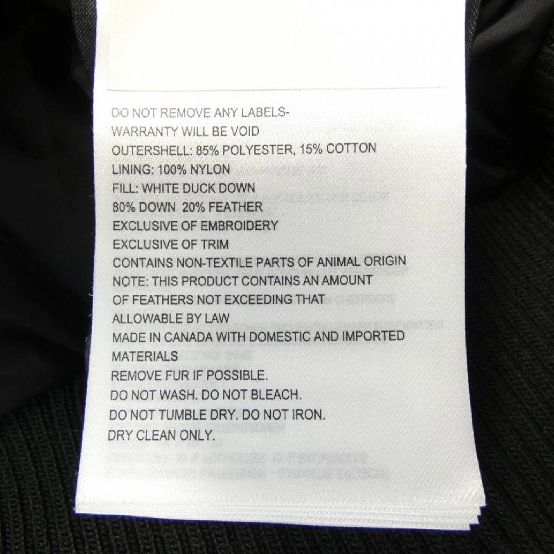 Canada Goose 7999LA CHILLIWACK Áo khoác lông vũ 632897