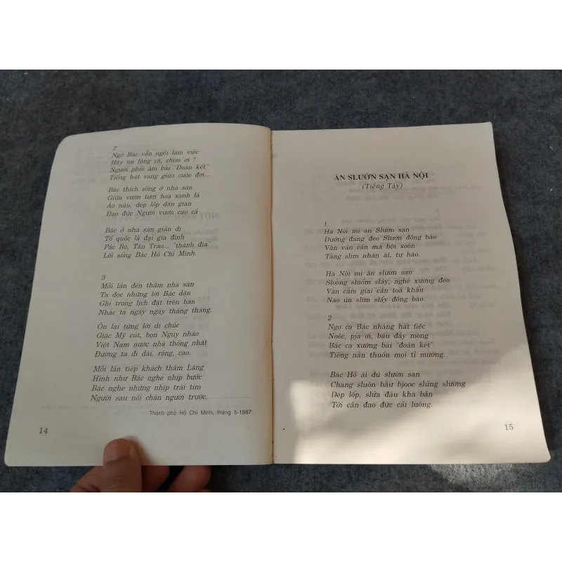 MỘT NGÔI NHÀ SÀN HÀ NỘI - NÔNG QUỐC CHẤN 717953